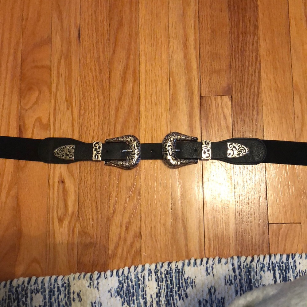 Black double buckle belt